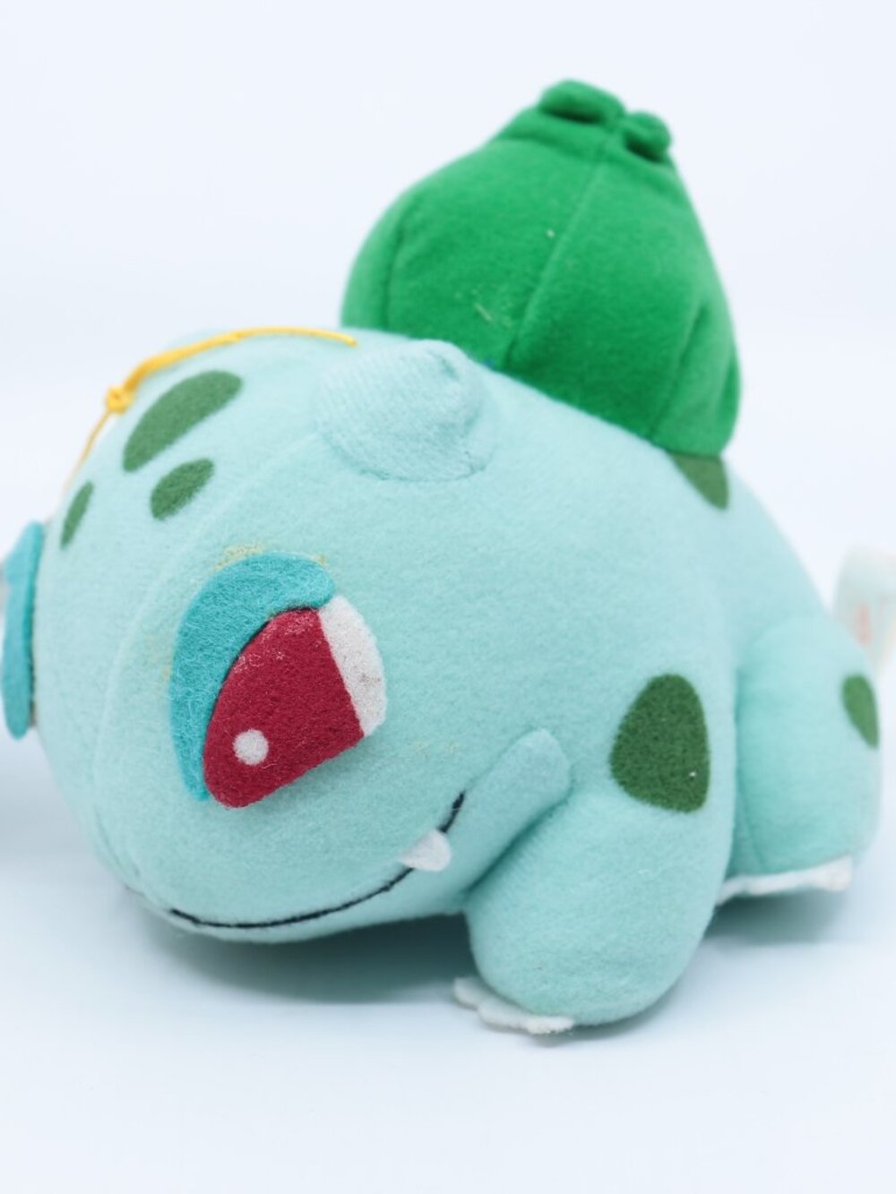 Vintage 1997 Banpresto Pokémon Bulbosaur Plush 3.5" Gen 1 NOS w/ Flaws Japan